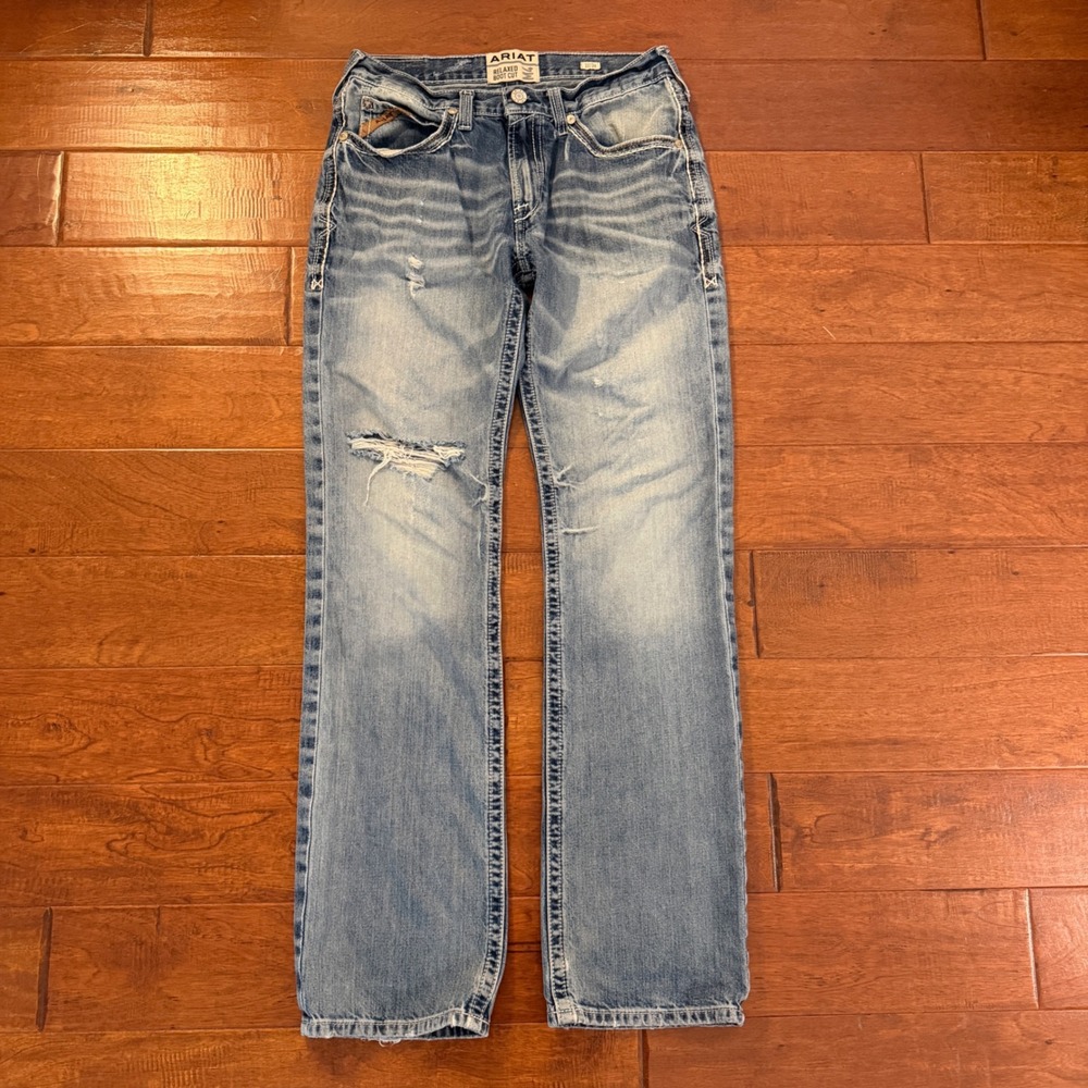 Ariat Jeans Mens 32/36 Blue M4 Relaxed Boot Cut Distressed Cowboy Denim